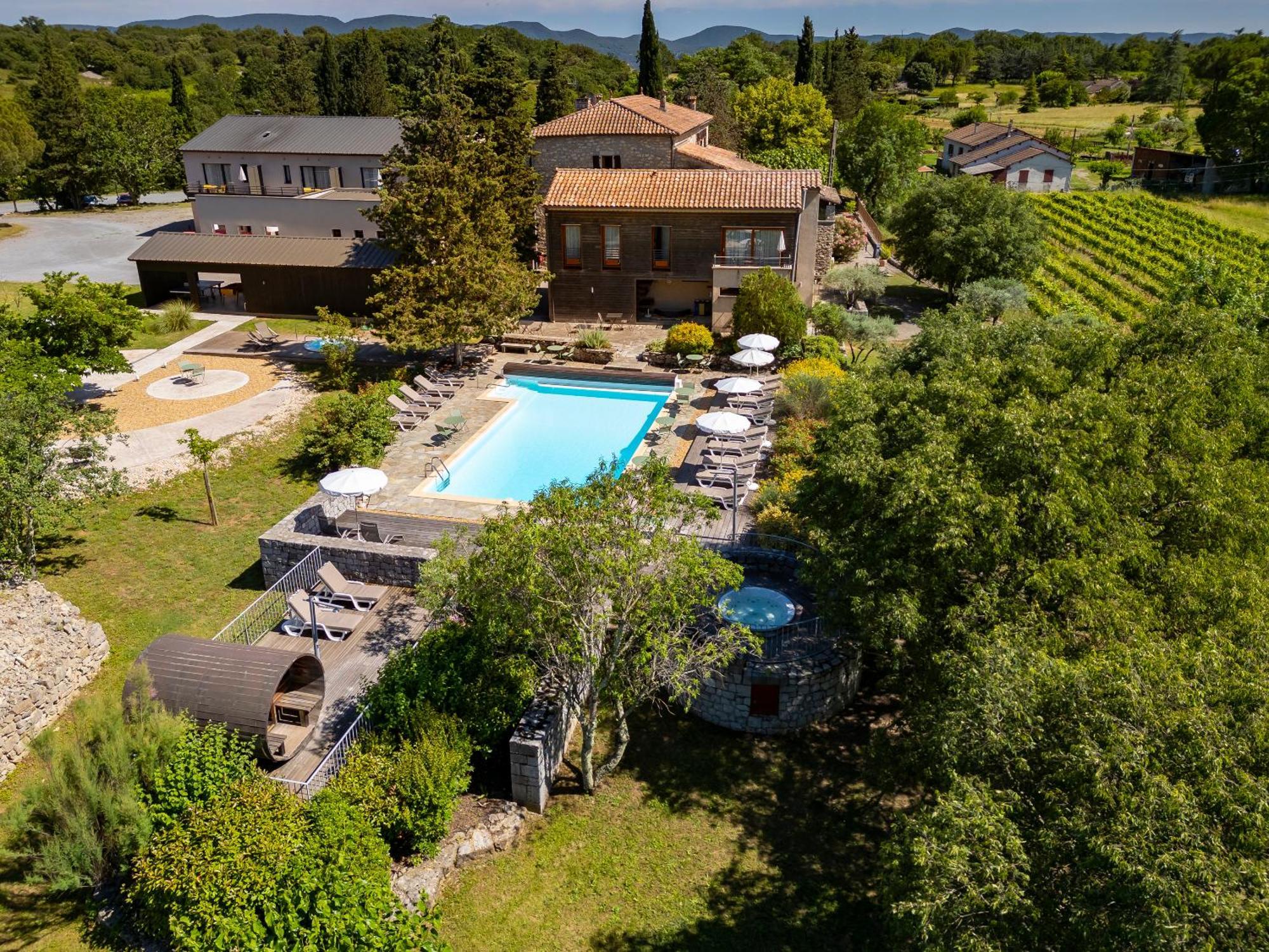 Logis Auberge Les Murets Hotel Restaurant Spa Chandolas 외부 사진